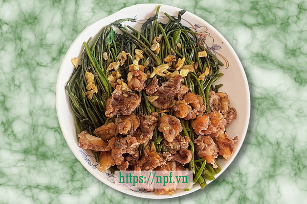 Bắp bò xào rau muống Bắp bò xào rau muống