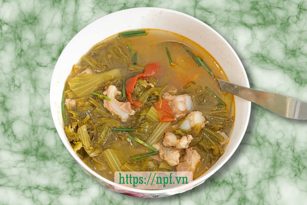Canh sườn sụn dưa chua Canh sườn sụn dưa chua