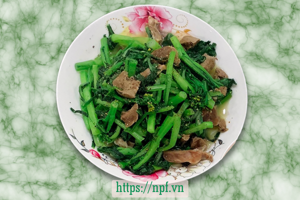 Tim lợn xào cải ngồng