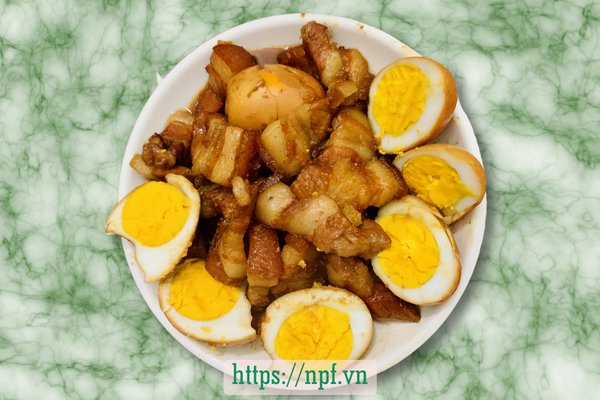 Trứng kho thịt Trứng kho thịt